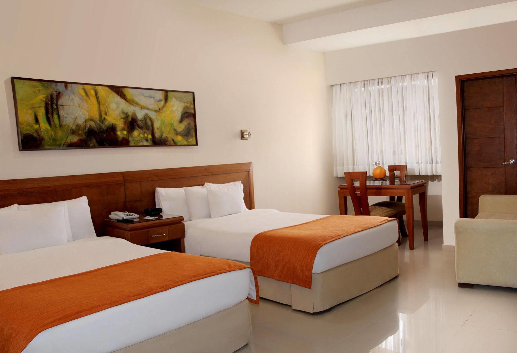 ואיידופאר Hotel Tativan מראה חיצוני תמונה