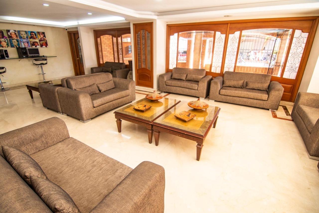 ואיידופאר Hotel Tativan מראה חיצוני תמונה